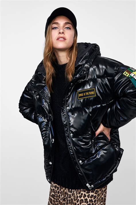 zara puffer jacket women's.